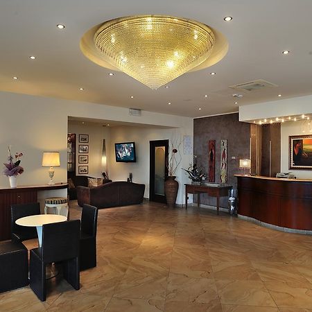 Hotel Bridge Bellaria-Igea Marina Esterno foto