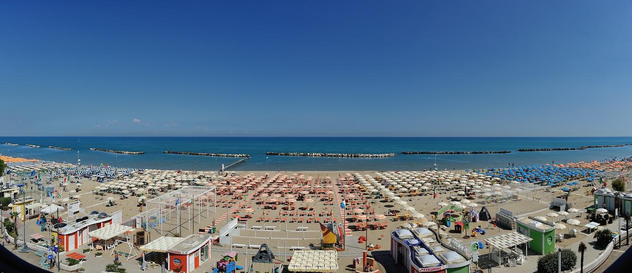 Hotel Bridge Bellaria-Igea Marina Esterno foto