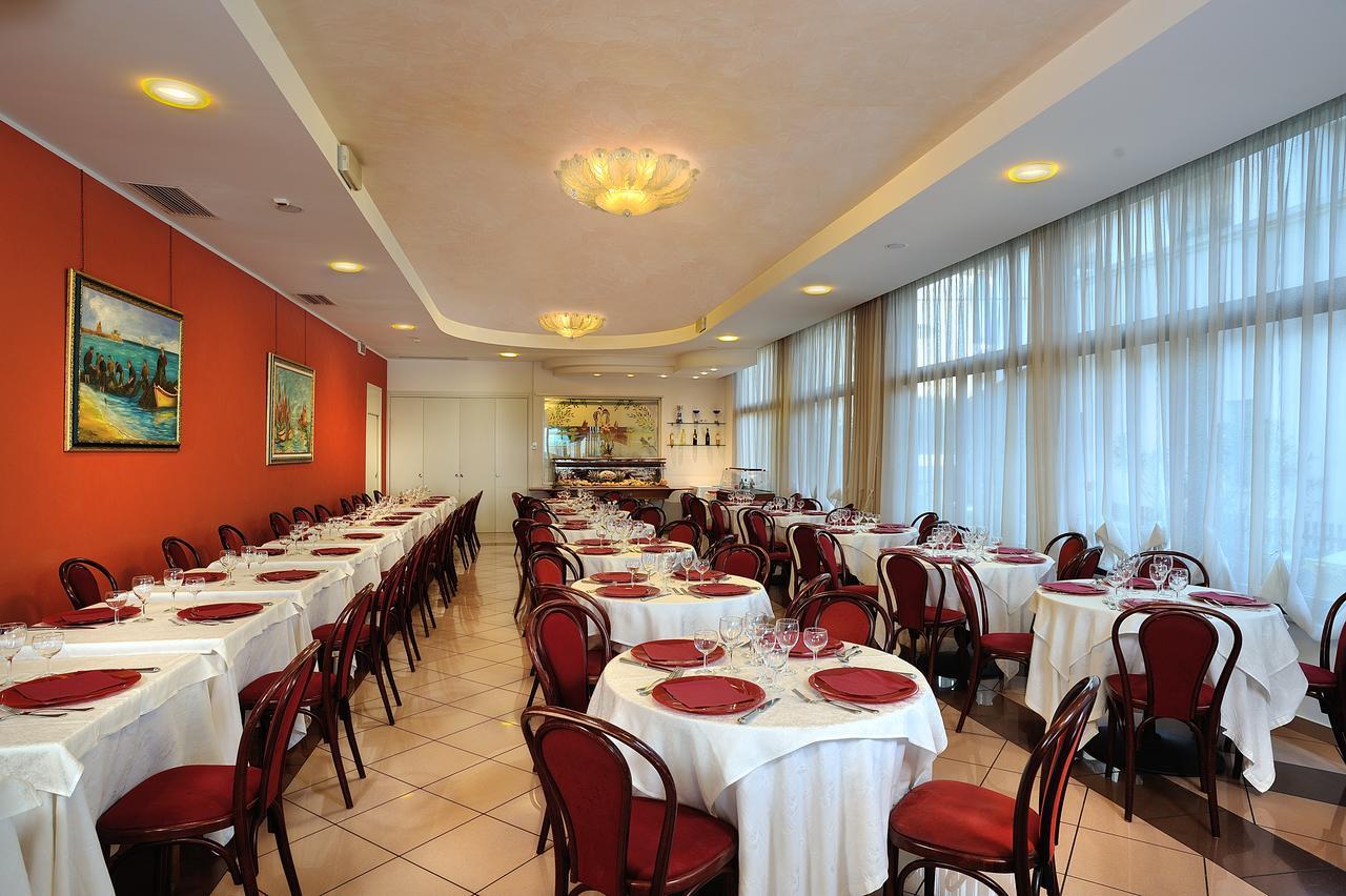 Hotel Bridge Bellaria-Igea Marina Esterno foto